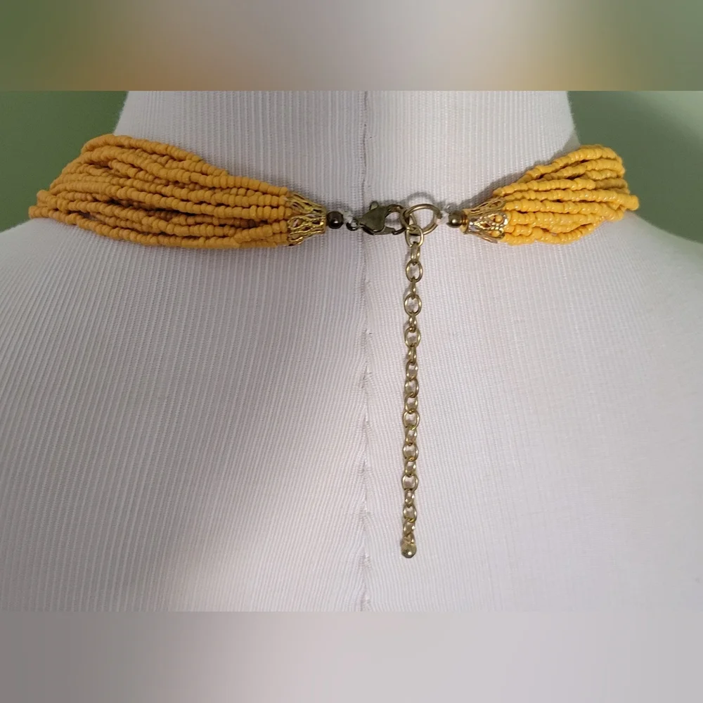 Elegant Gold Beaded Necklace - Picture 3 of 5